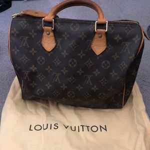 Louis Vuitton Speedy 30